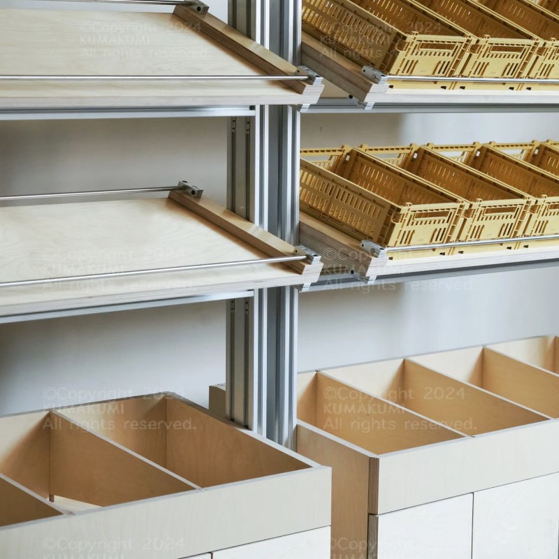 رف عرض عينات من الألومنيوم بتص - مراجعة Furniture And Hardware Shop وسعره